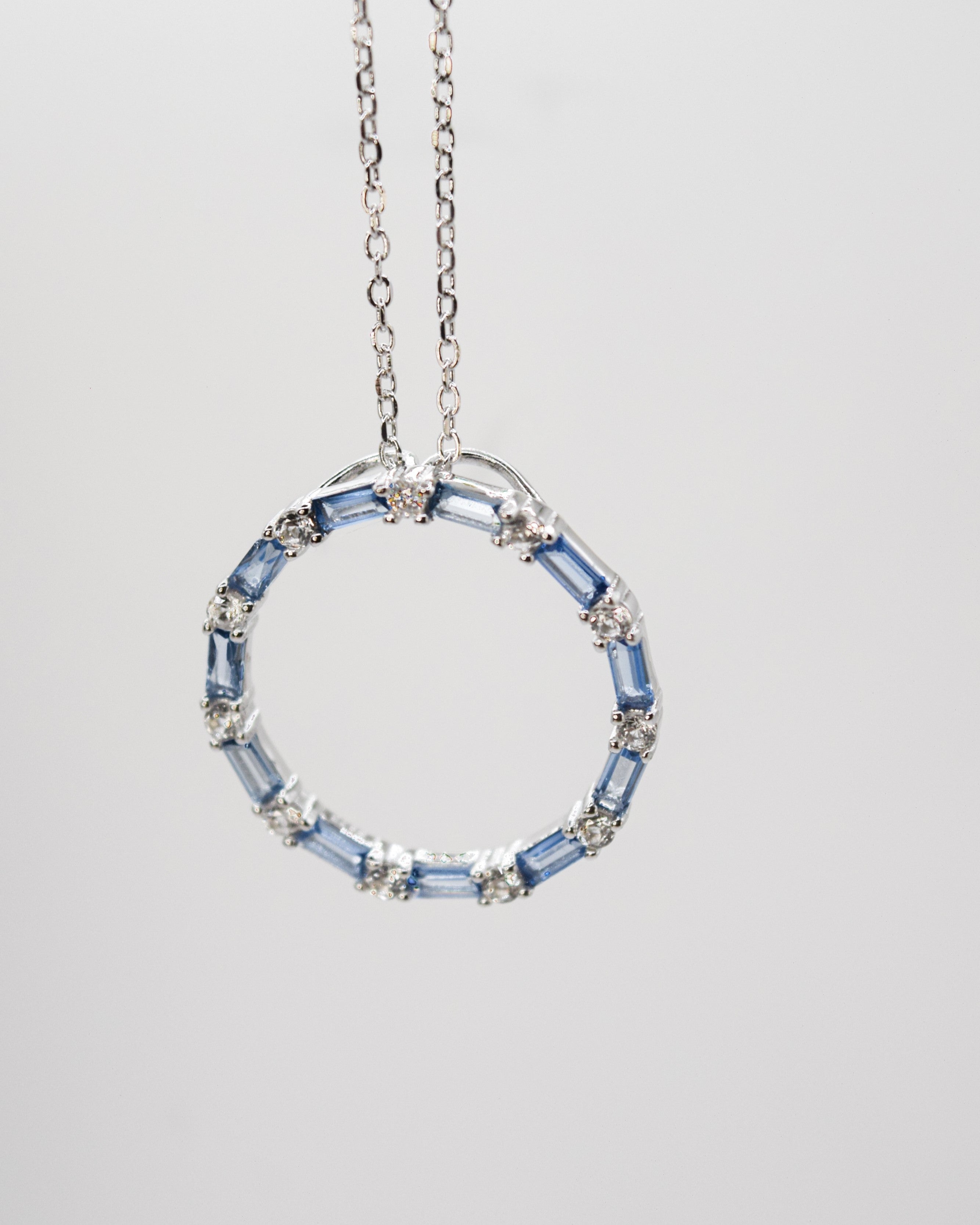 Diana necklace - Light blue
